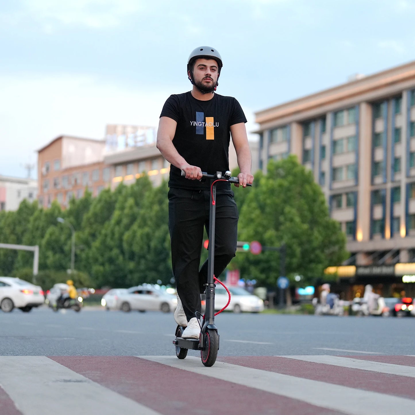 36v 350W 10.4Ah 15.6MPH Electric Scooter